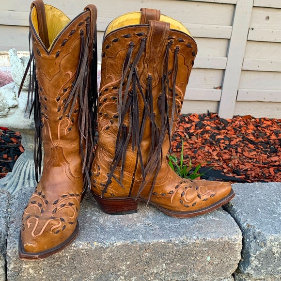 Corral women’s boots. Size 7.5, quality leather, and fringe. - Picture 3 of 5